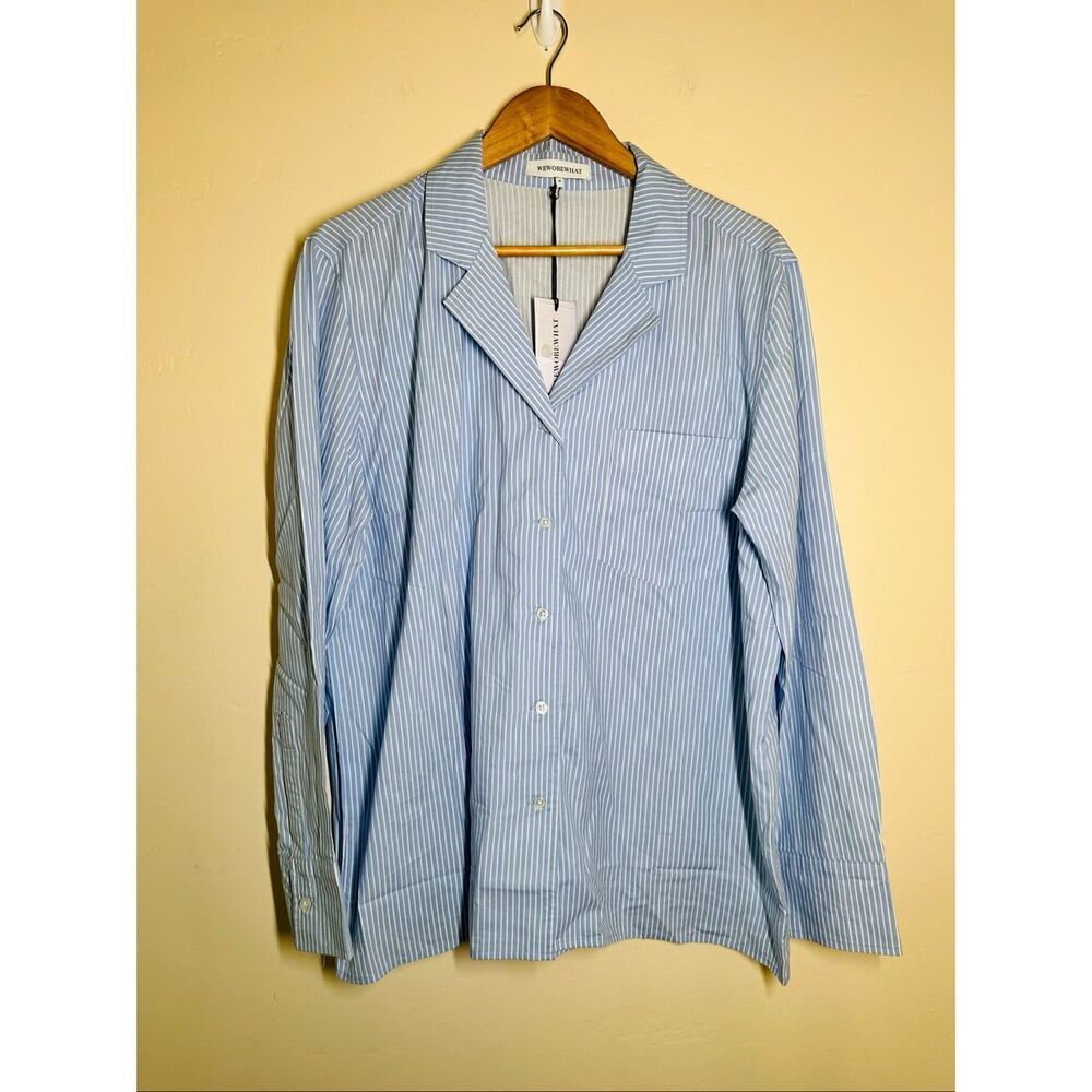 🌸 WeWoreWhat Blue and White Stripe Button Front Top Size Medium New